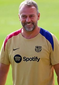 Barselona murabbiyi Flik mart oyining eng yaxshisi deb topildi