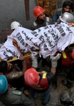 Karachida gaz portlashi: 16 kishi halok bo‘ldi