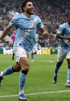 Manchester City defeated Newcastle to reach the quarter-finals