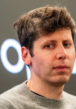Apple kompaniyasi OpenAI ustidan sudga da’vo arizasi kiritdi