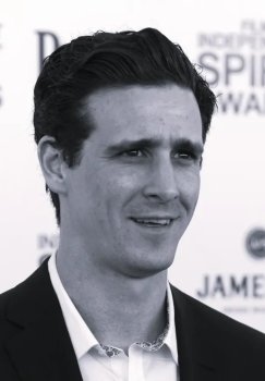 Taniqli aktyor Jeyms Renson 46 yoshida vafot etdi