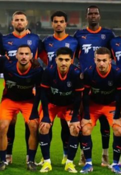 "Bashakshehir" проиграл "Trabzonspor" со счетом 2:4