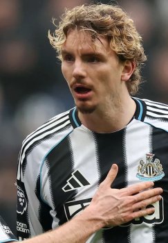 "Nyukasl" o'z tarixidagi eng qimmat hujumchi bilan xayrlashmoqchi