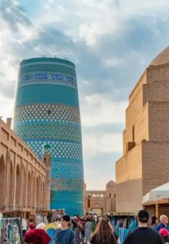 O'zbekistonga xorijiy sayyohlar tashrifi keskin ortib bormoqda