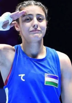 Две узбекистанские боксёрши поборются за золотую медаль в финале