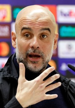 Gvardiola Real Madridga qarshi o'yinda shubhalanuvchilarni uyda qoldirishni talab qildi