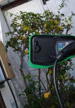 Elektromobilni uyda quvvatlantirish xarajatlarni sezilarli darajada tejashga yordam beradi