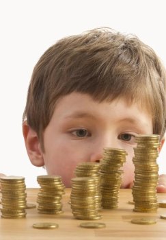 Bola taqdimoti va nafaqa bo'yicha yechimsiz qolgan muammolar