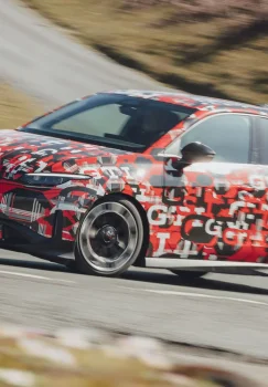 «Volkswagen» kompaniyasi yangi elektr quvvatli «ID Polo GTI» modelini namoyish etdi