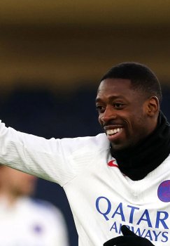 Dembele Denies Rumors of Move to Manchester City