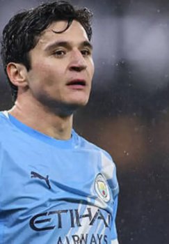 "Манчестер Сити" сыграл вничью с "Ноттингем Форест"