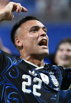 Argentina Angliyani mag'lub etib jahon chempionati finaliga chiqdi