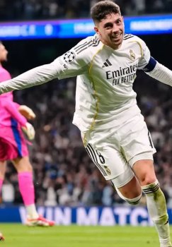 Valverde scores a hat-trick to lead Real Madrid to victory