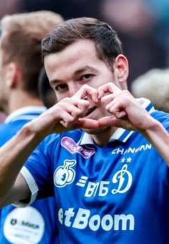 How did Denis Makarov end up at Kayserispor?