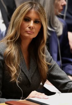 Melaniya Tramp va Lukashenko ukrainalik bolalar taqdiri haqida muzokara qildi