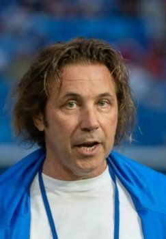 A friendly match is expected between Russia and Mali