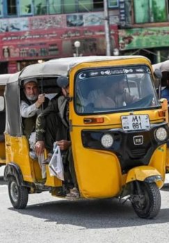 Запрет на движение рикш в Герате вызвал протесты населения