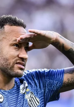 Neymar Braziliyalik tadbirkordan milliard meros oldi