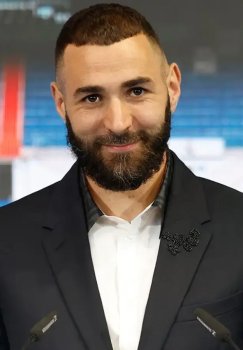 Karim Benzema "Al Hilol"ga o‘tdi, "Al Ittihod" bilan xayrlashdi