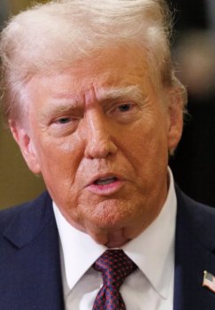 Donald Tramp Hormuz bogozida toliq blokada rejimini elon qildi