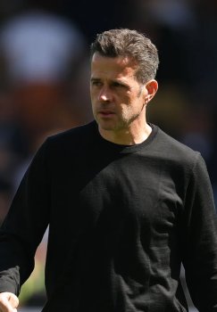 «Chelsi» qiziqishiga qaramay Marko Silva «Fulxem»da qolishga shoshilmayapti