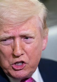 Tramp Hormuz bo'g'ozi ikki daqiqada nazoratga olinadi dedi