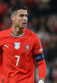 Krishtianu Ronaldu Portugaliya terma jamoasida zaxira o'rindig'iga o'tkazilishi mumkin