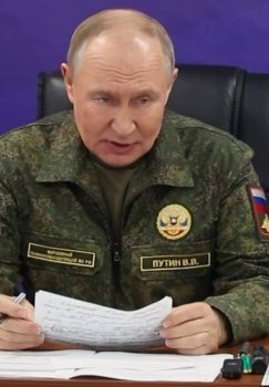 Путин подписал закон об освобождении иностранных солдат от экстрадиции