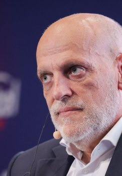 Xavi Tebas Confirms That Messi Has Not Been Given Special Permission to Return to Barcelona