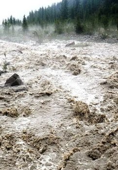 В Узбекистане в горных районах возрос риск селевых потоков