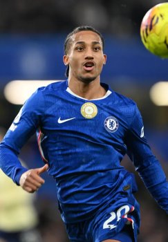 "Barselona" braziliyalik hujumchi Joao Pedroni sotib olishni rejalashtirmoqda