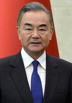 Китай призвал прекратить военные действия на Ближнем Востоке