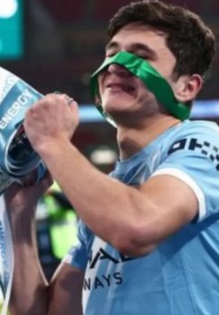 Arsen has put himself under Venger's discipline.