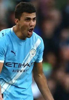 Rodri hakamlarni tanqid qilgani uchun jazo oldi