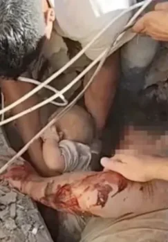 Kolumbiyada ota vayronalar ostida o'z tanasi bilan chaqaloqni saqlab qoldi