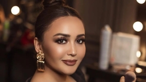 Yulduz Turdiyeva supports her children's interest in art