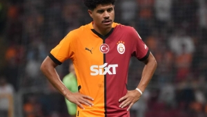 Manchester Yunayted Galatasaray futbolchisini sotib olmoqchi