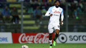 Napoli Zambo-Angissa bilan shartnomani uzaytirdi