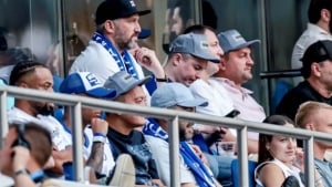 Ovechkin Dinamo futbolchilari bilan samimiy suhbat qildi