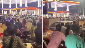 Hindistonda yoqilg'i tanqisligi sababli uzun navbatlar hosil bo'lmoqda