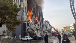 Turkiyada zavoddagi portlashda 6 kishi halok bo‘ldi