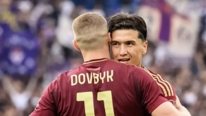 “Roma”ni Yevropaga yetaklayotgan duet: Shomurodov va Dovbik tandemidan xavotirlanish vaqti keldi!