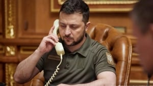 Zelenskiy Trampdan keyin Fransiya prezidenti va NATO bosh kotibi bilan gaplashdi