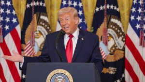 Trump emphasized that he is on the verge of surrendering.