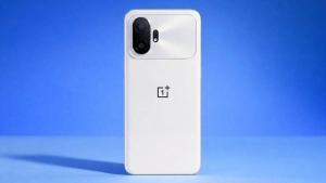 OnePlus 15Tda 7500 milliamper soatli sig'imli batareya mavjud