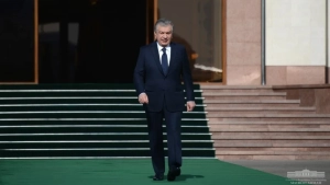 Shavkat Mirziyoyev Farg'ona viloyatiga amaliy tashrif bilan jo'nab ketdi
