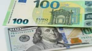 Ukraina dollardan voz kechib, yevroga o‘tishni rejalashtirmoqda