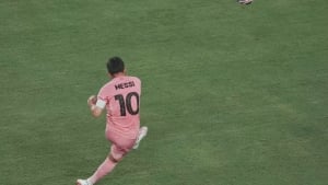 Messi Ronaldudan 63 golga orqada qolmoqda