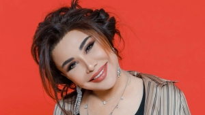 Yulduz Usmonova presents the song "Istaravshan"