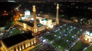 In more than 1700 mosques in Uzbekistan, the Quran is recited during the Khatm.